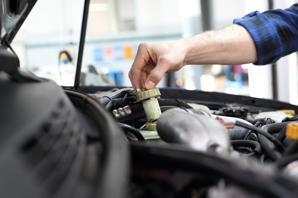 How to Spot Quality Automotive FluidS